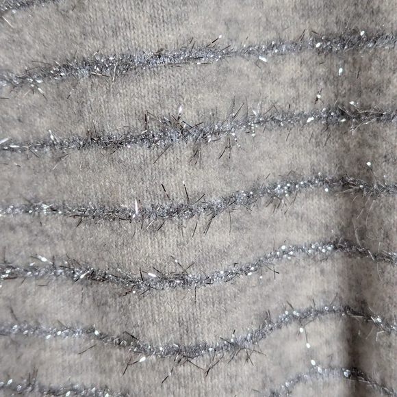 Nordstrom Metallic Stripe sweater, drop shoulder, grey & silver, Women's M - Picture 10 of 16